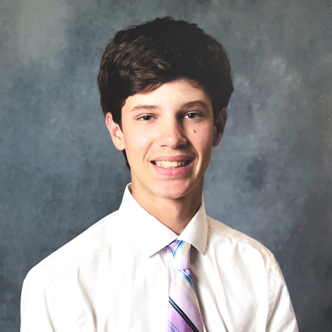 Heartland Bank Announces the 2025 Zearing Scholarship Recipients 2 Abraham picture 1